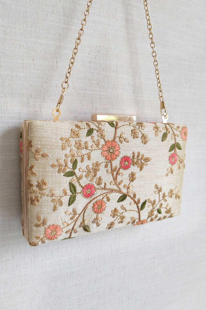AMYRA - Floral Creeper Box Clutch - Cream