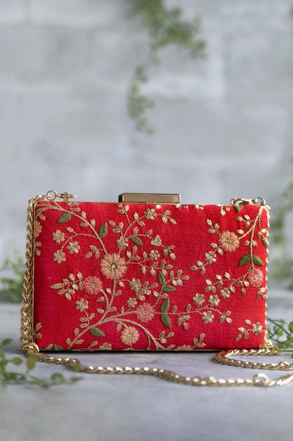 AMYRA - Floral Creeper Box Clutch - Red