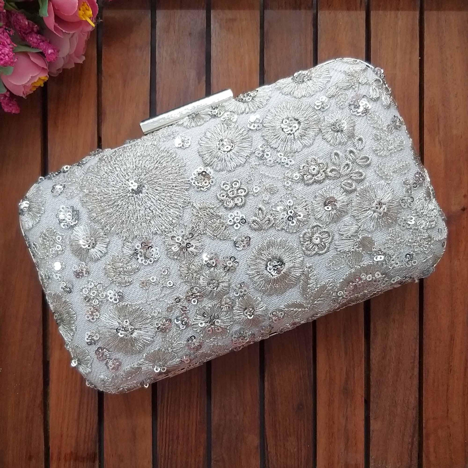 AMYRA - Silver Embroidered Box Clutch