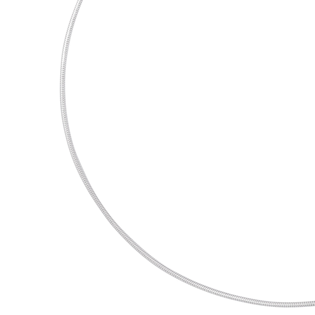 Close-up of a 925 Sterling Silver classic rope chain anklet. Minimalist women's silver jewelry – Zavya