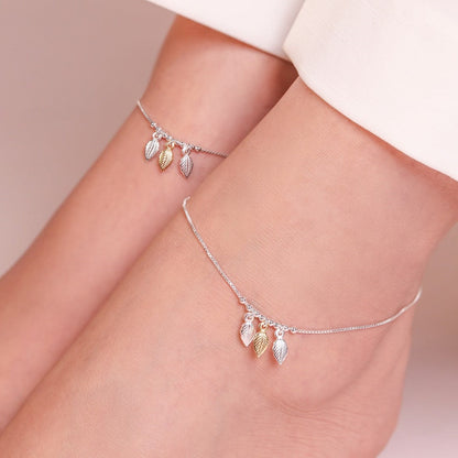 Leafy Delight Rhodium Plated 925 Sterling Silver Anklet with Leaf Pattern