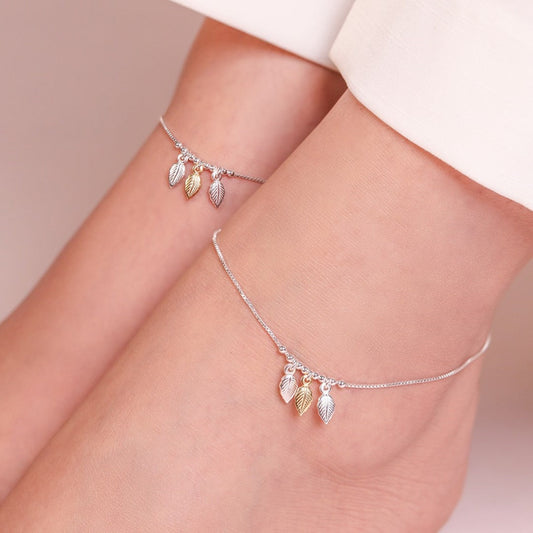 Leafy Delight Rhodium Plated 925 Sterling Silver Anklet with Leaf Pattern
