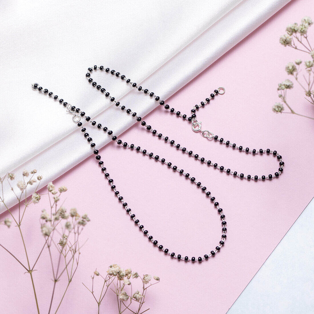 925 Sterling Silver black bead anklet for women among small white flowers – Zavya