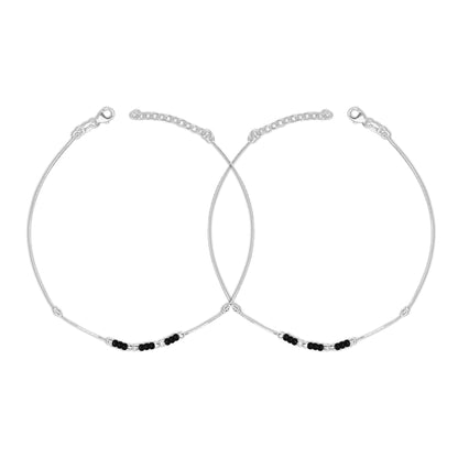 Pair of 925 Sterling Silver anklets for women with delicate chains and triple black beads – Zavya