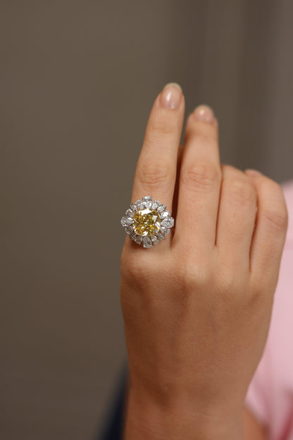 Gala Blob Coloured Stone diamond cocktail ring | Adjustable
