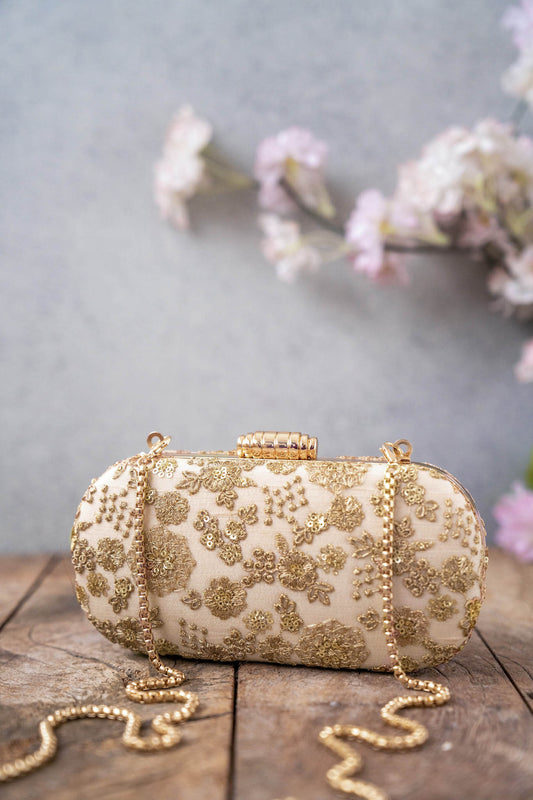 AMYRA - Ada Capsule Clutch