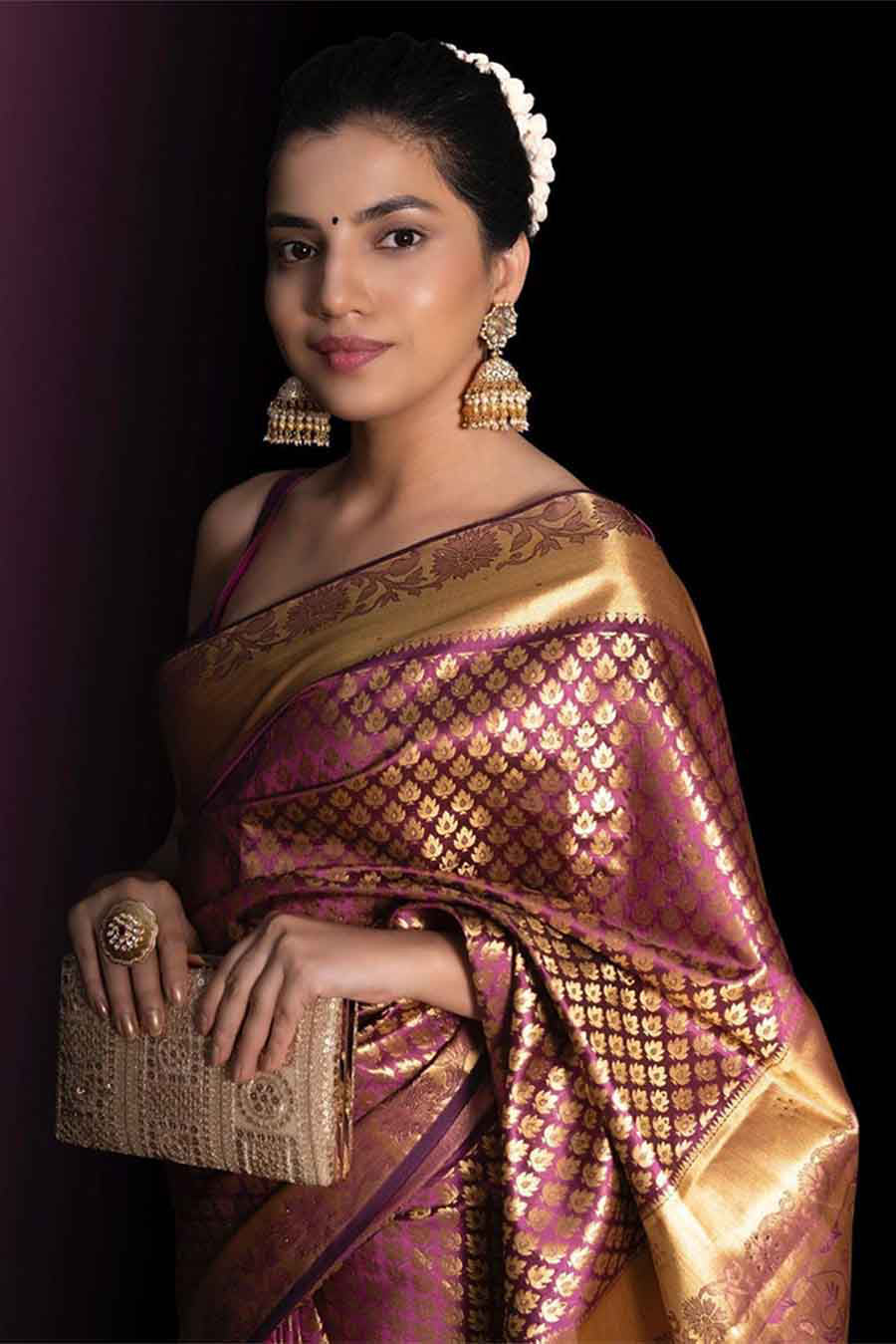 AMYRA - Bella Gold Box Clutch