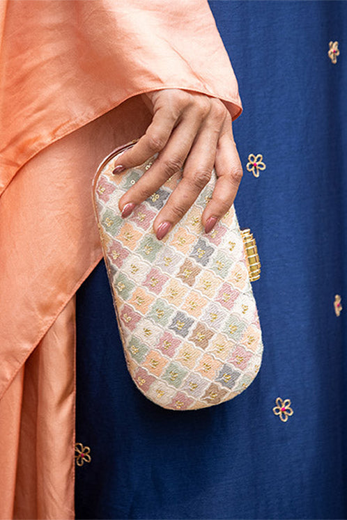 AMYRA - Aza Capsule Clutch