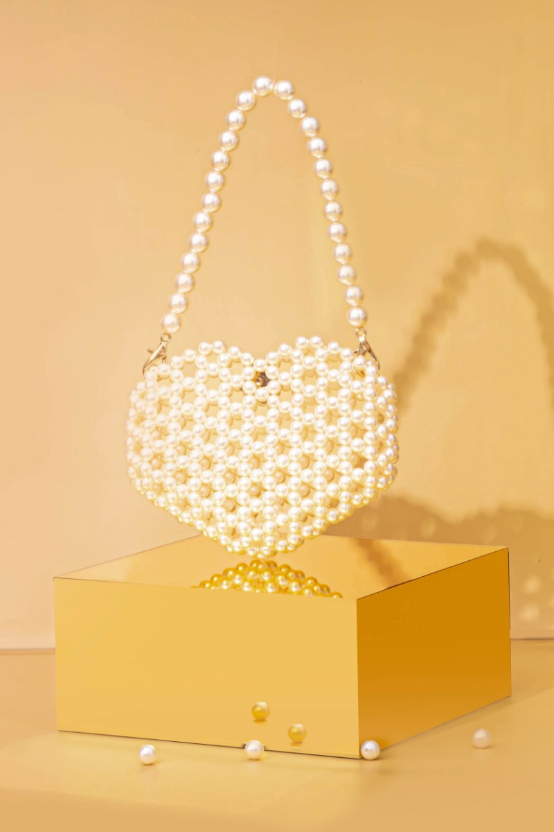 AMYRA - Aria Mini Heart bag - Off-white