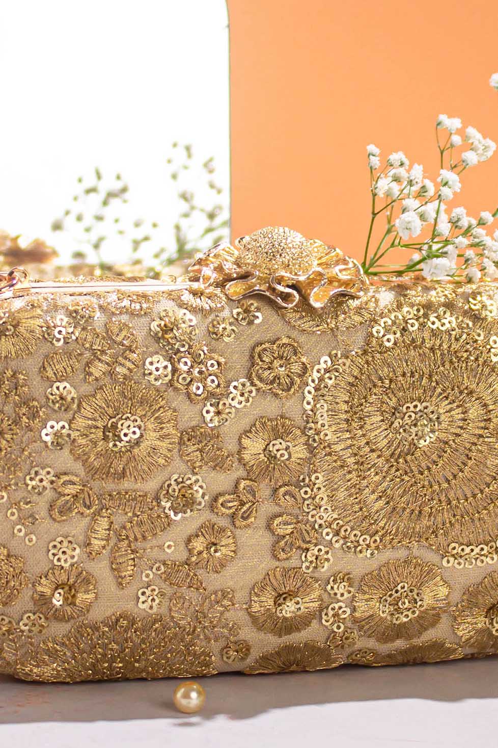AMYRA - Aurelia Capsule Clutch