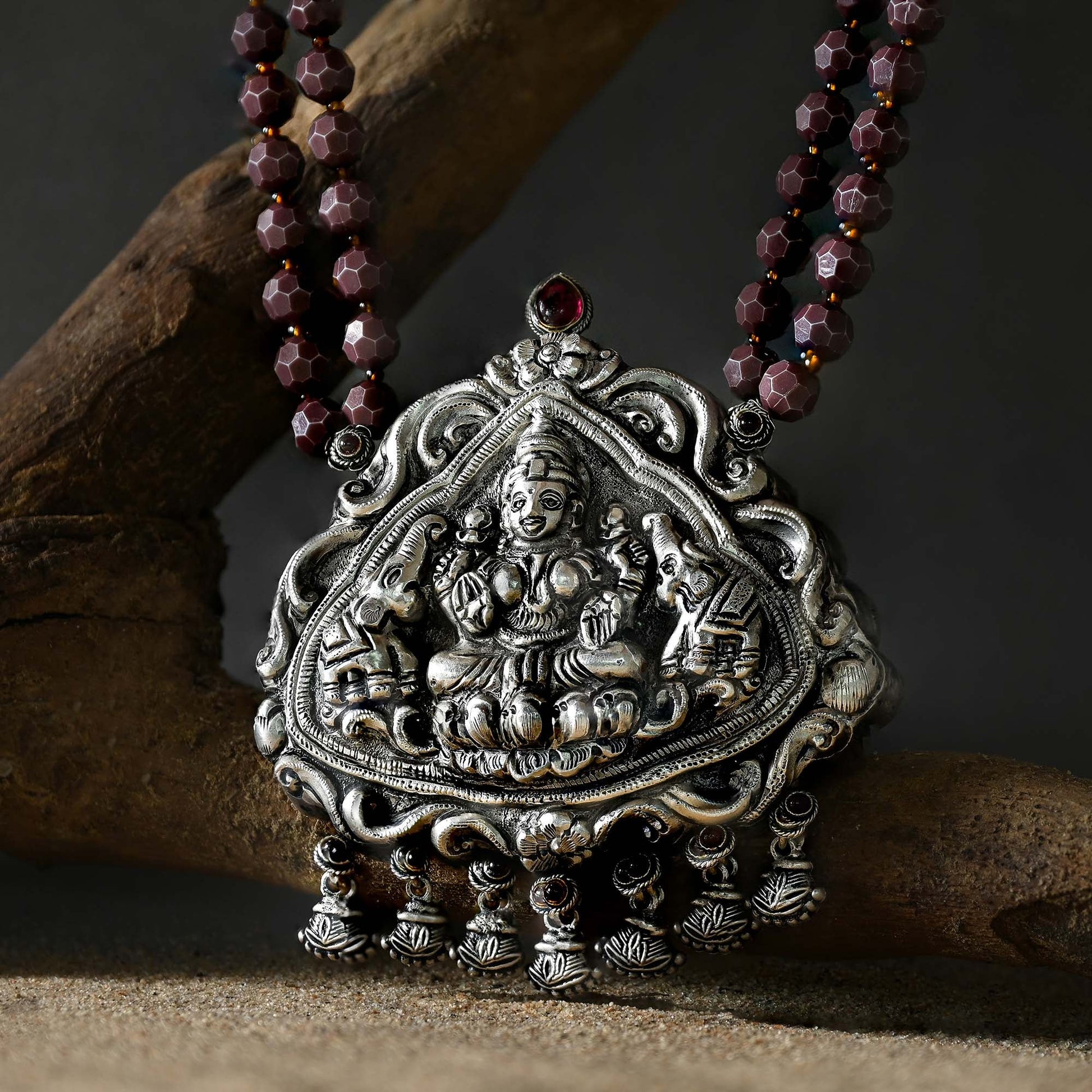 Belladonna Motif Silver Necklace