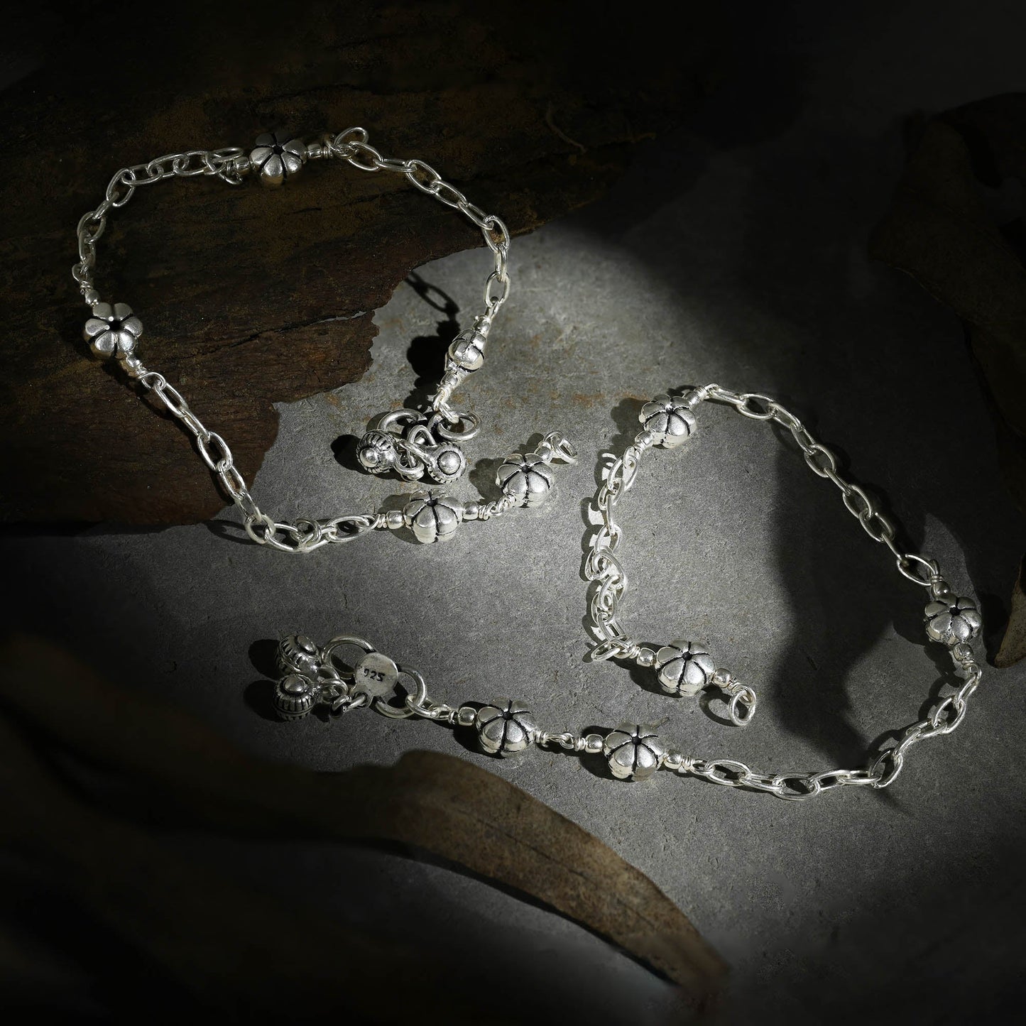 Floral Motif Silver Anklet