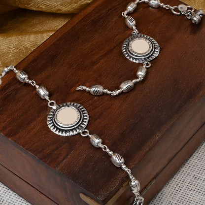 Textured Disc Motif Silver Anklet