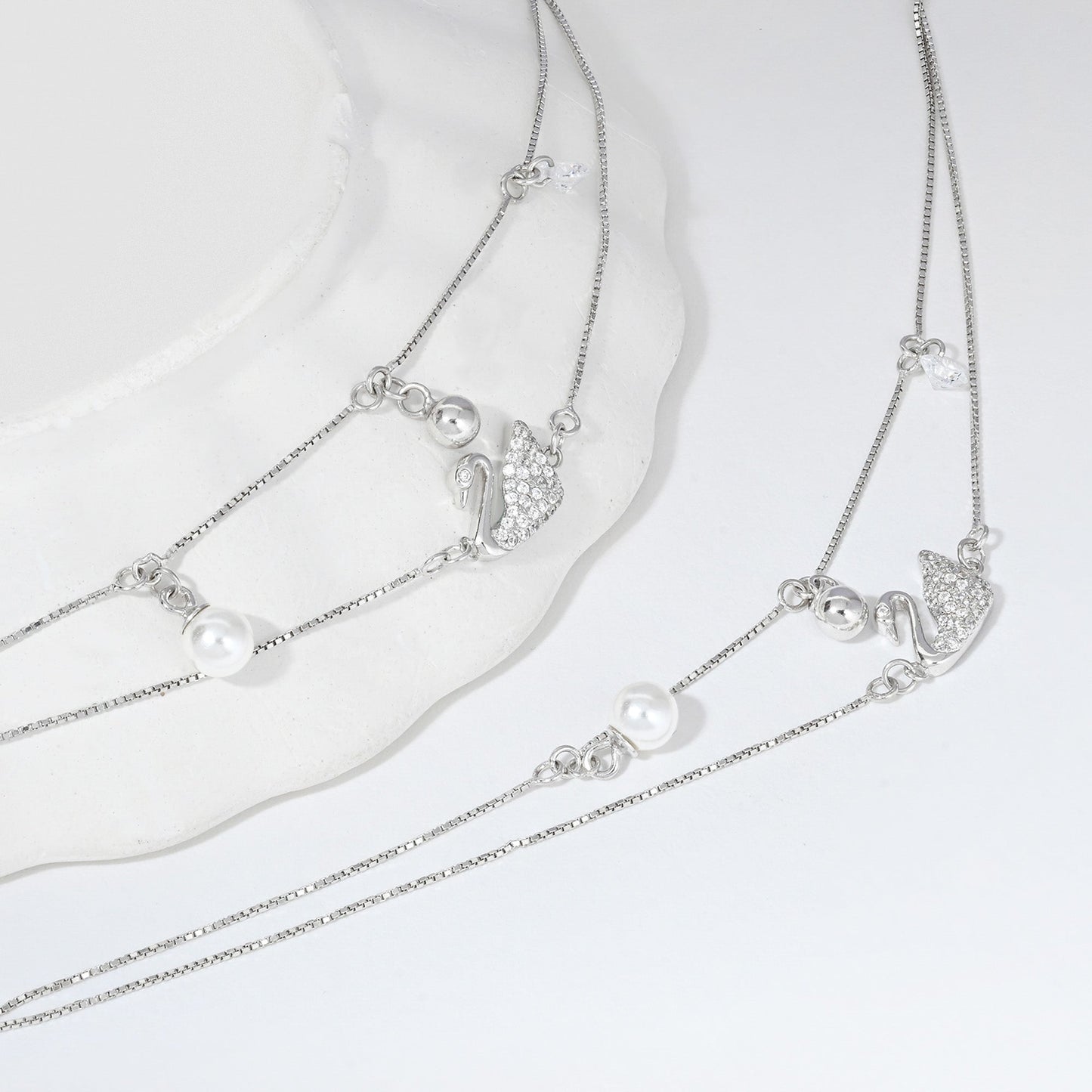 Elixir Swan Anklet