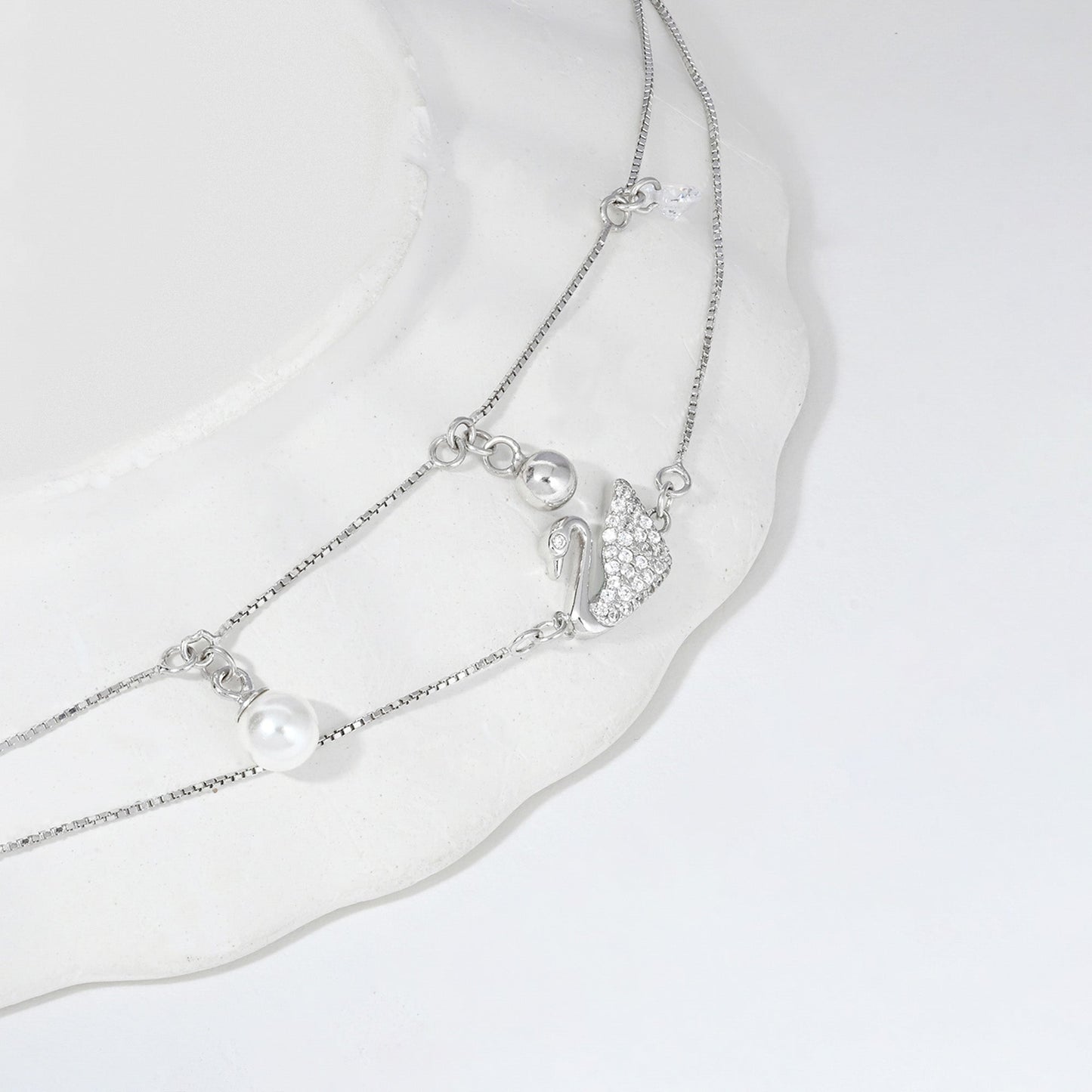 Elixir Swan Anklet