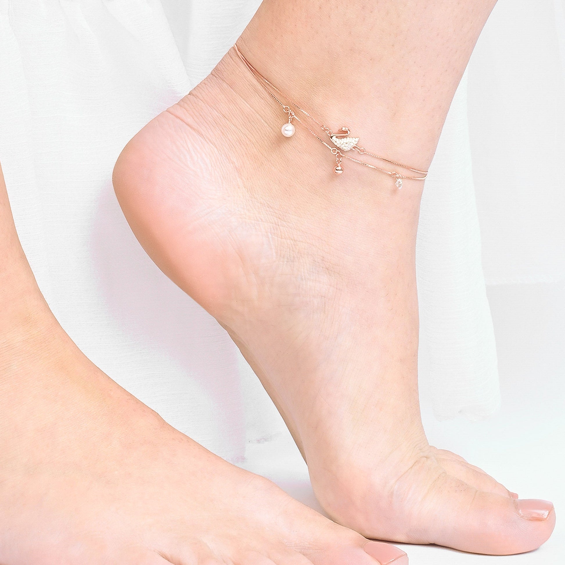 Elixir Swan Anklet