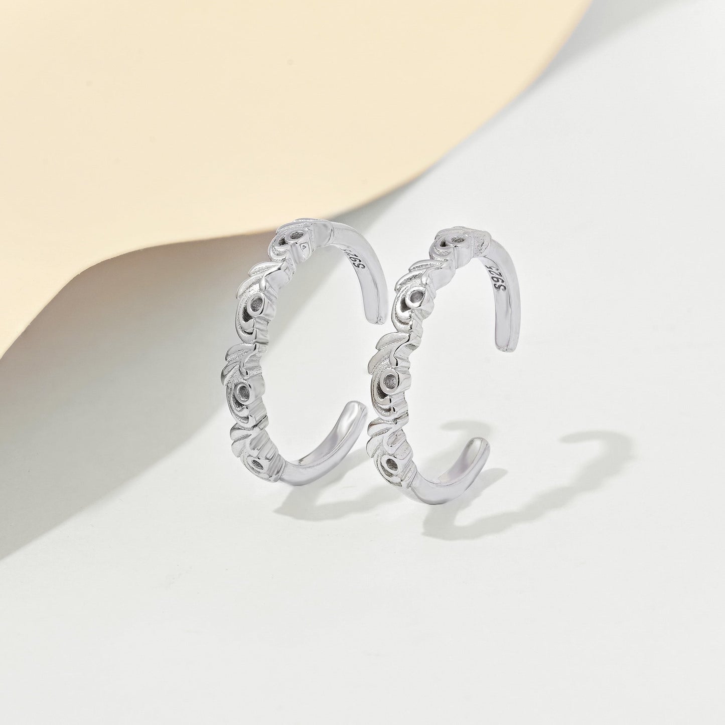 Whirls Silver Toe Ring