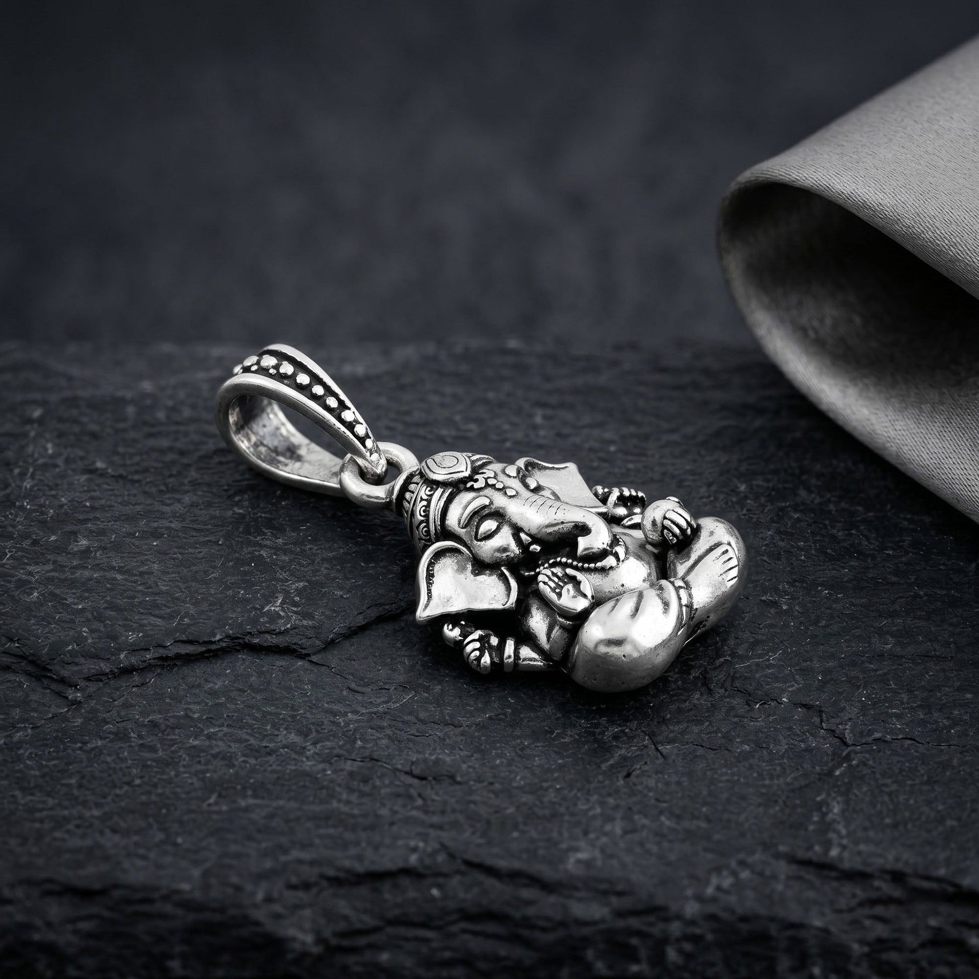 Seated Ganesha Pendant