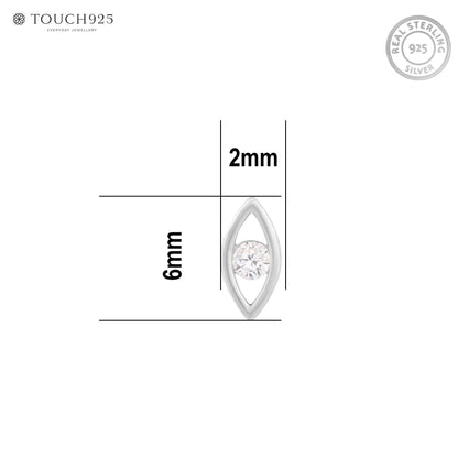 Gleaming Eye Nose Pin
