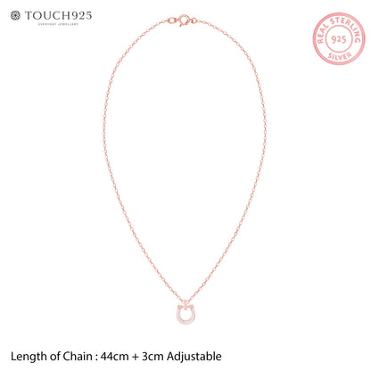 Horseshoe Pendant Necklace
