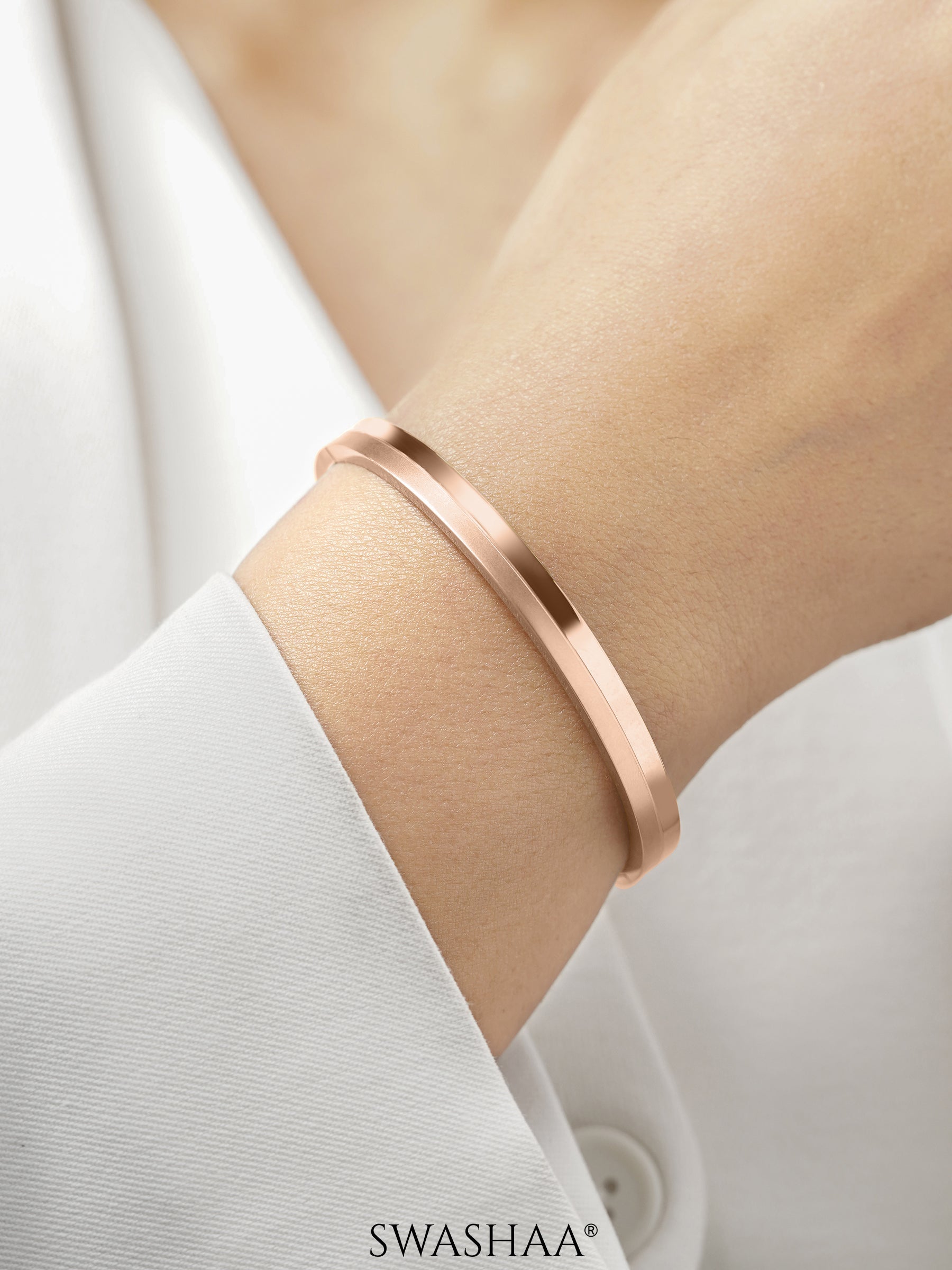 Benjomia Dual Finish Rosegold Plated Bracelet