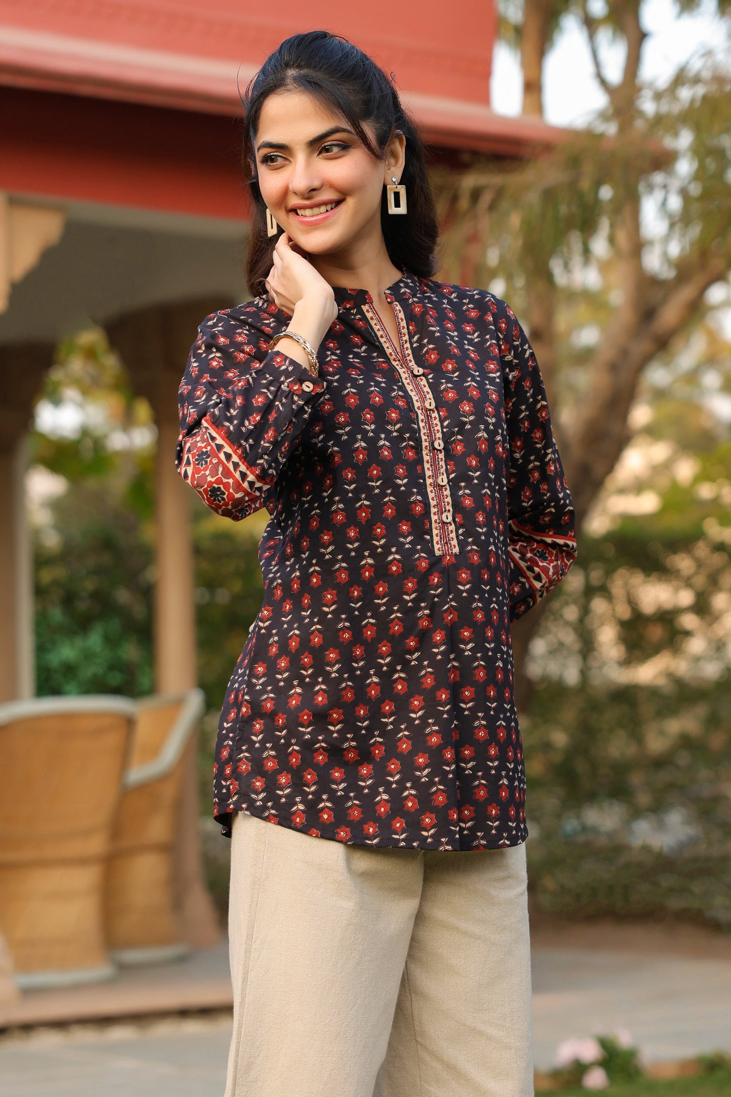 Black printed cotton ethnic top