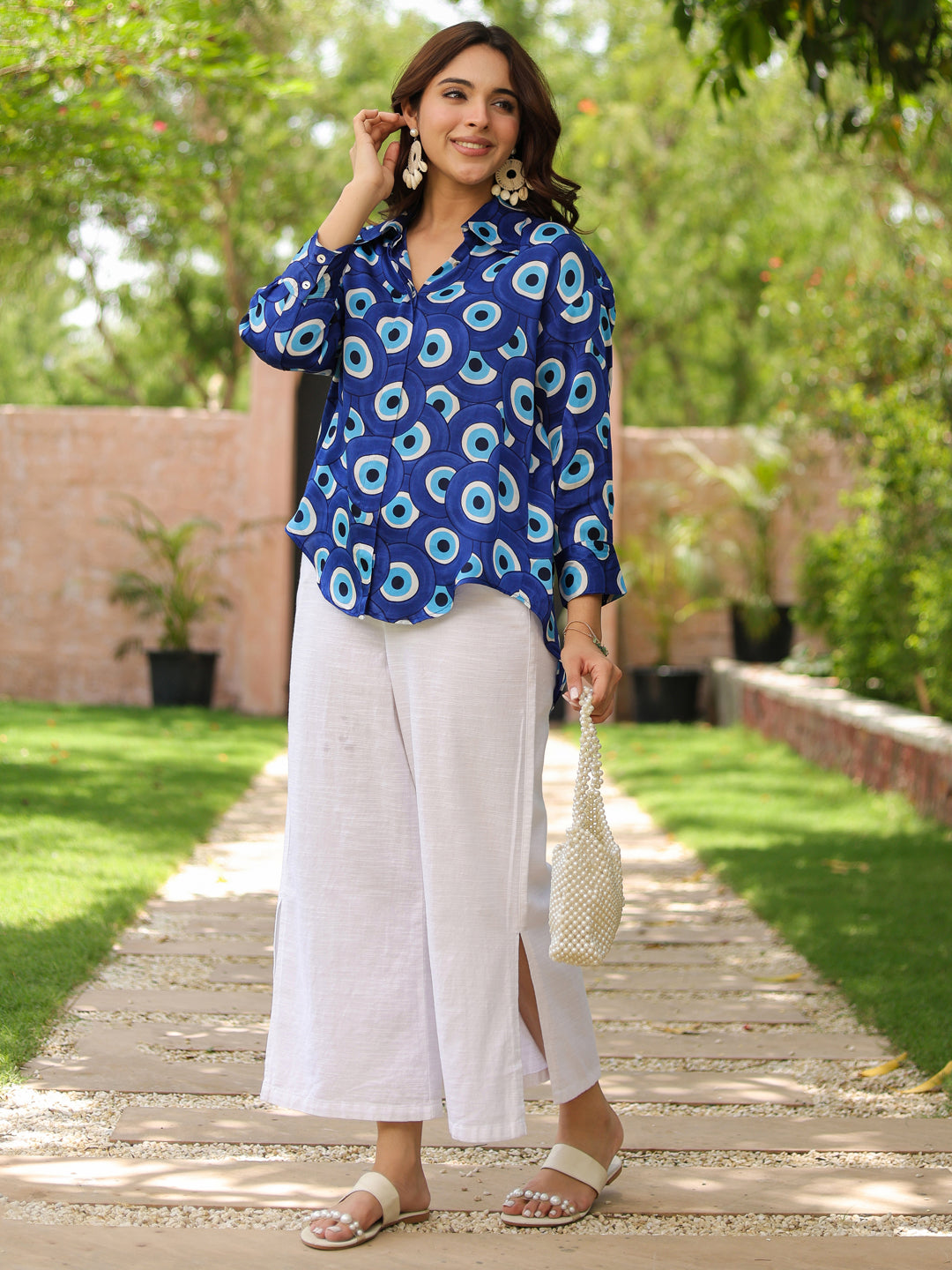 Blue satin geometric casual shirt