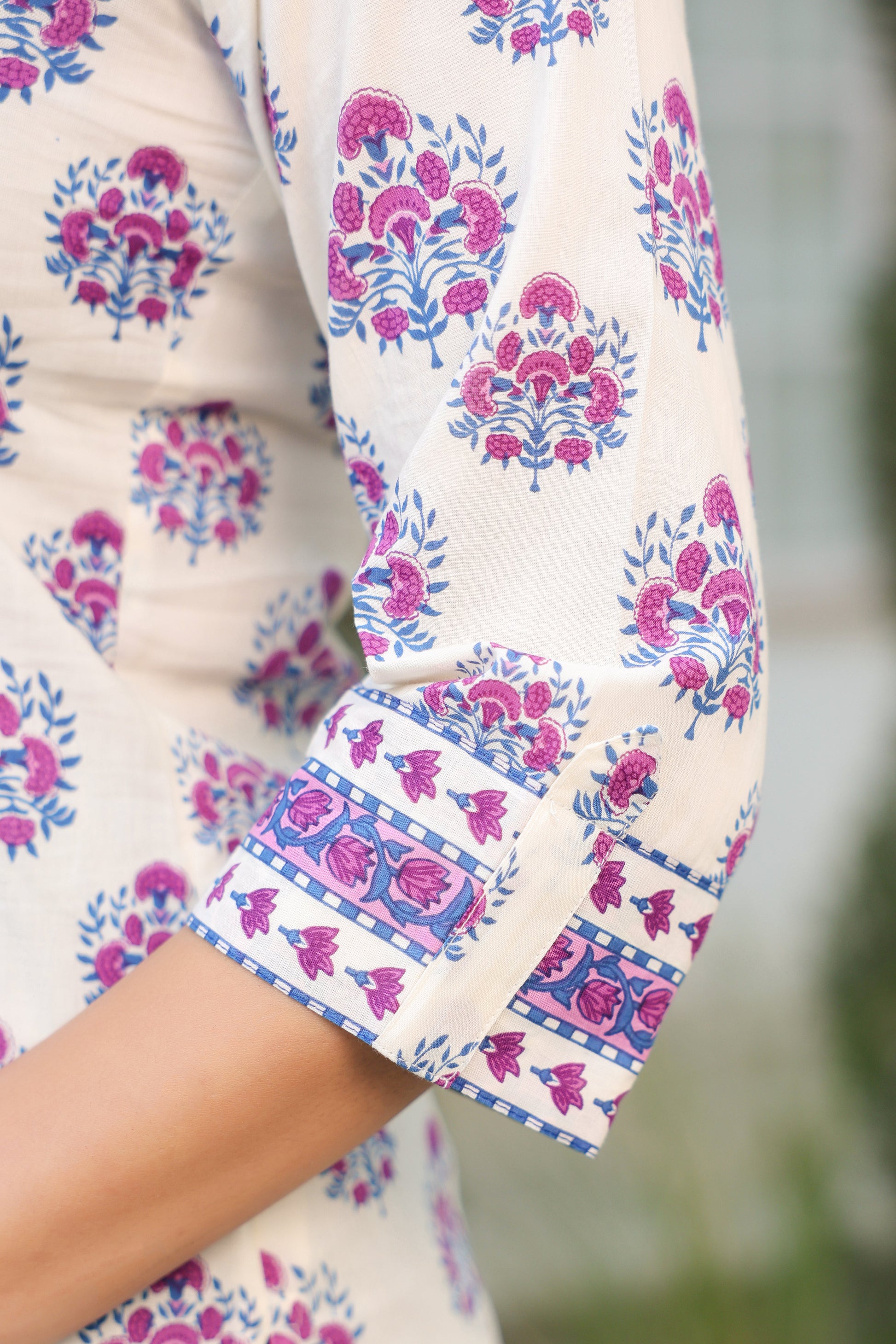 Breathable pure cotton top with ethnic pattern print