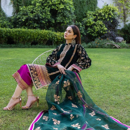 Thread Embroided winter Velvet Kurti Pant Dupatta Set (Stitched) - Premium  from Ethenika.com - Just INR 2490! Shop now at Ethenika.com 