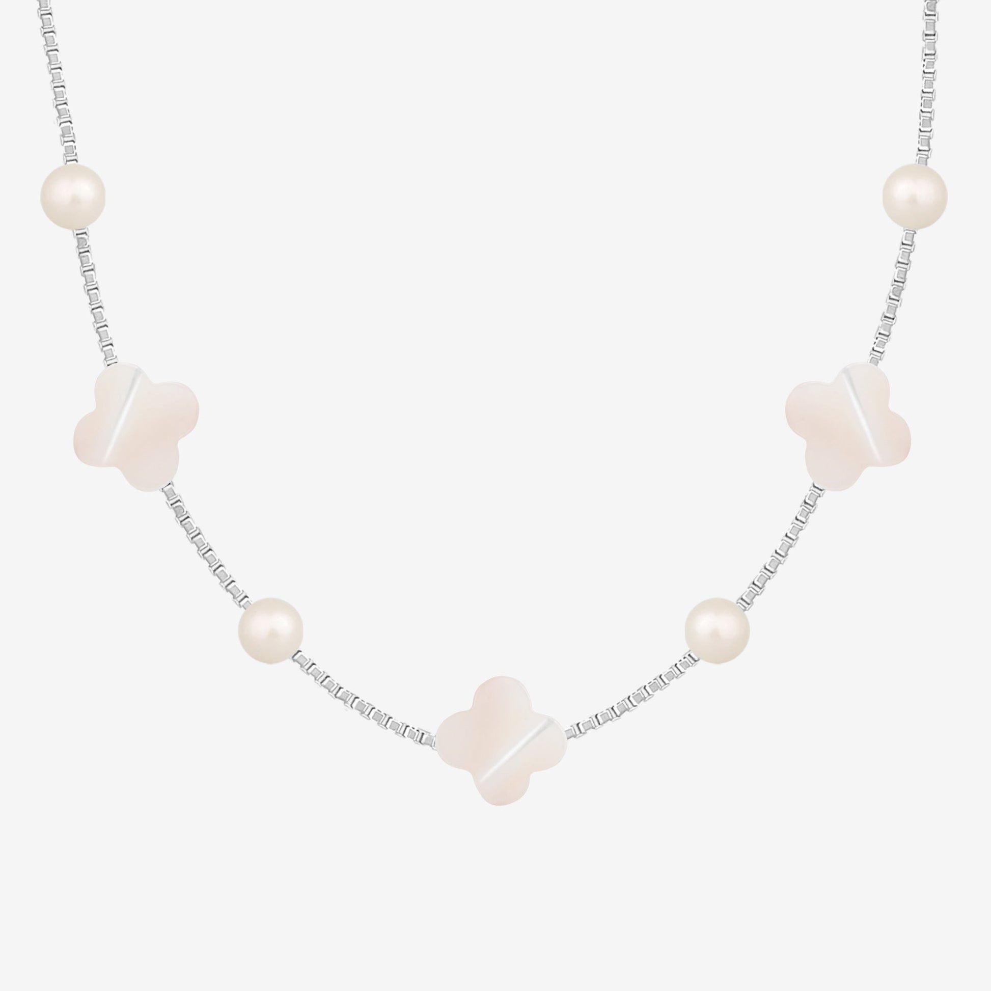 Flowers & Pearls Necklace