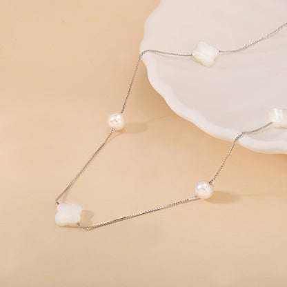 Flowers & Pearls Necklace