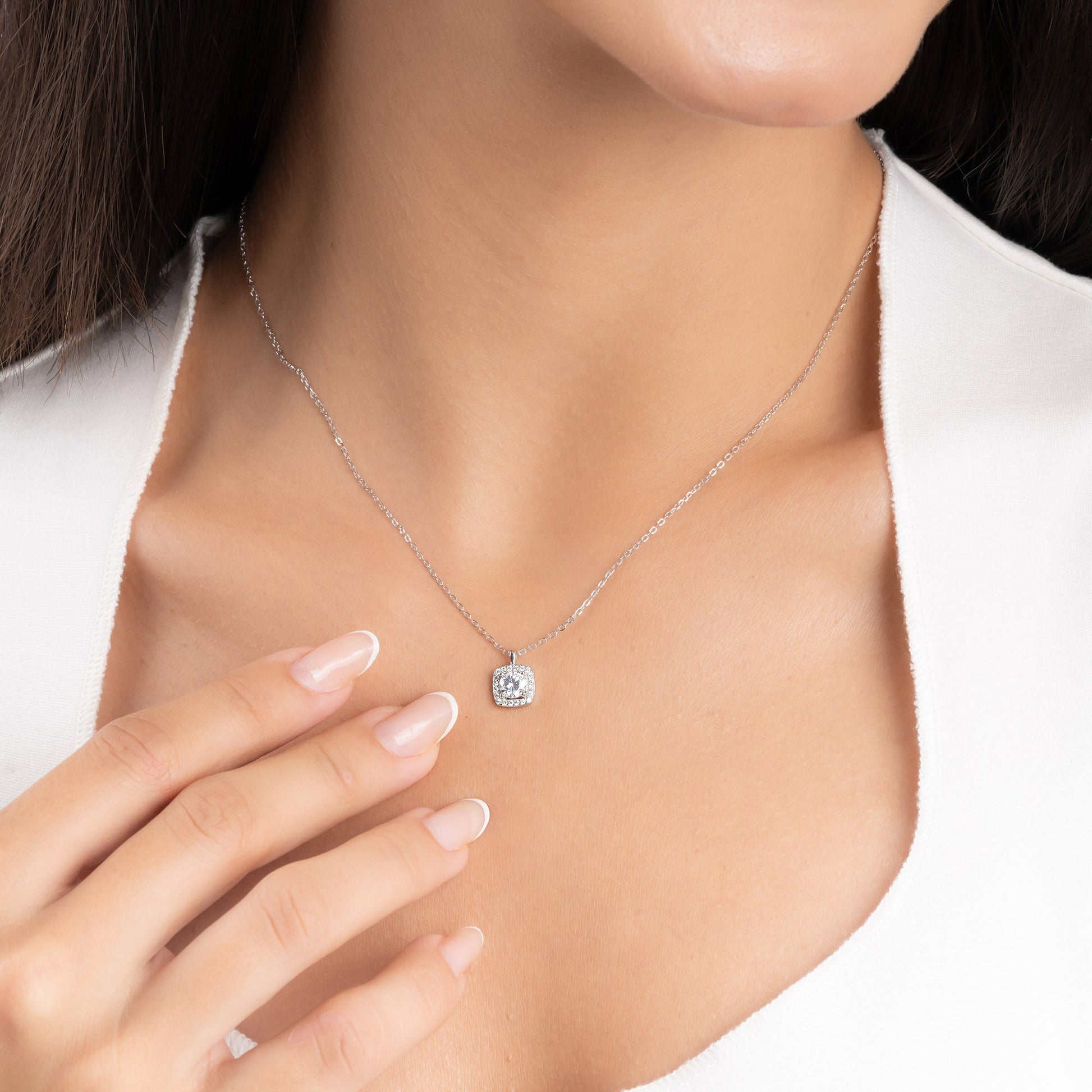 Halo-Set CZ Pendant Chain
