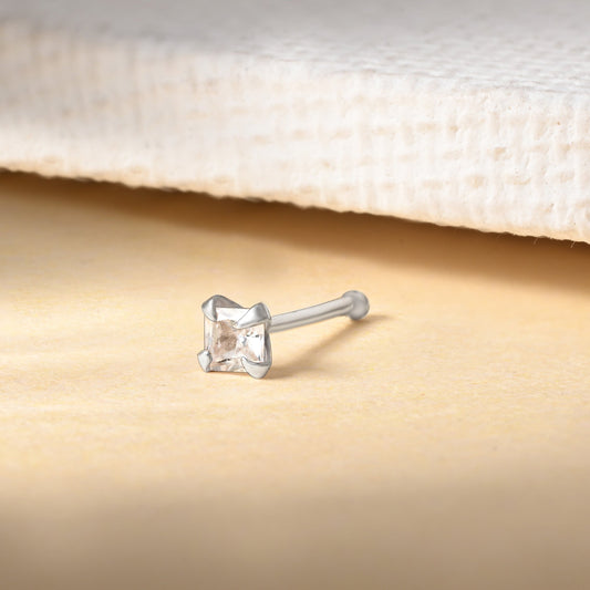 Twinkle Dot Nose Pin