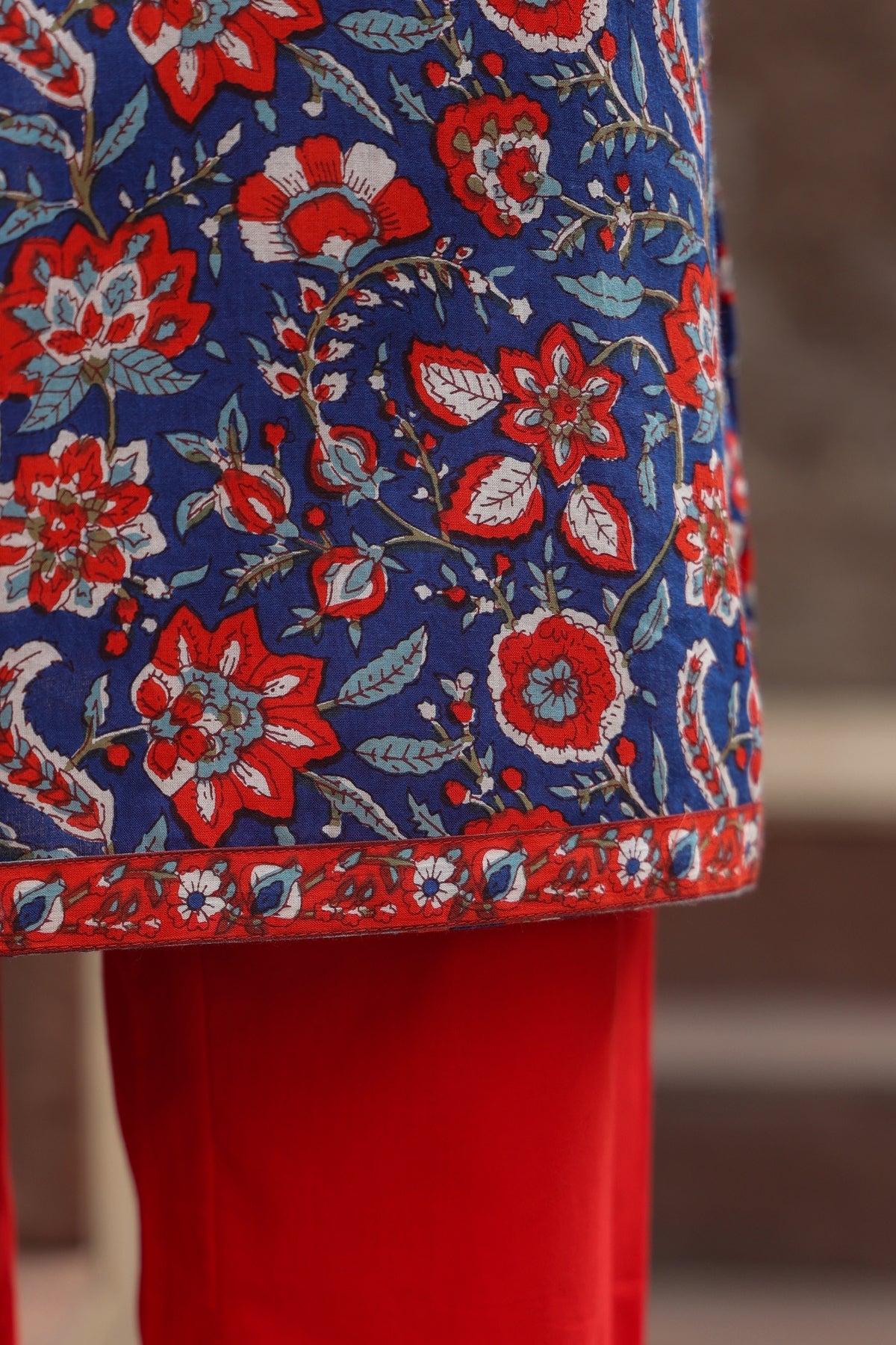 Cotton Kurta with Thread Work
