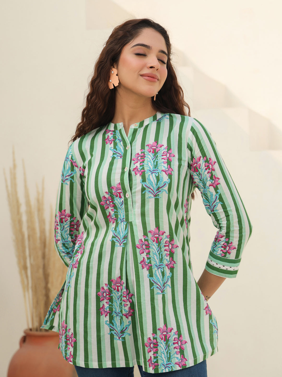 Cotton floral A-line casual top