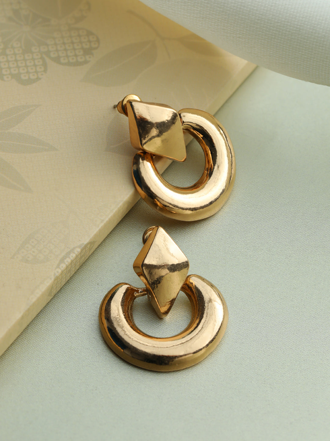 Prita Elegant Rose Gold Plated Drop Earrings