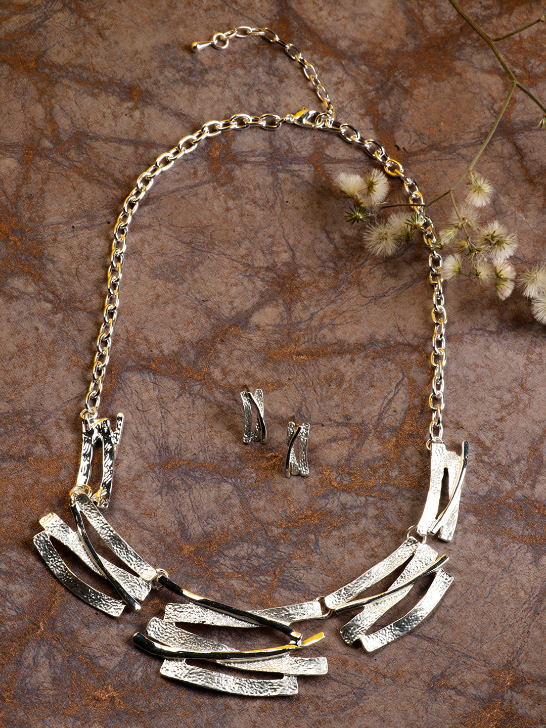 Silver Plated Textured Pendant Set