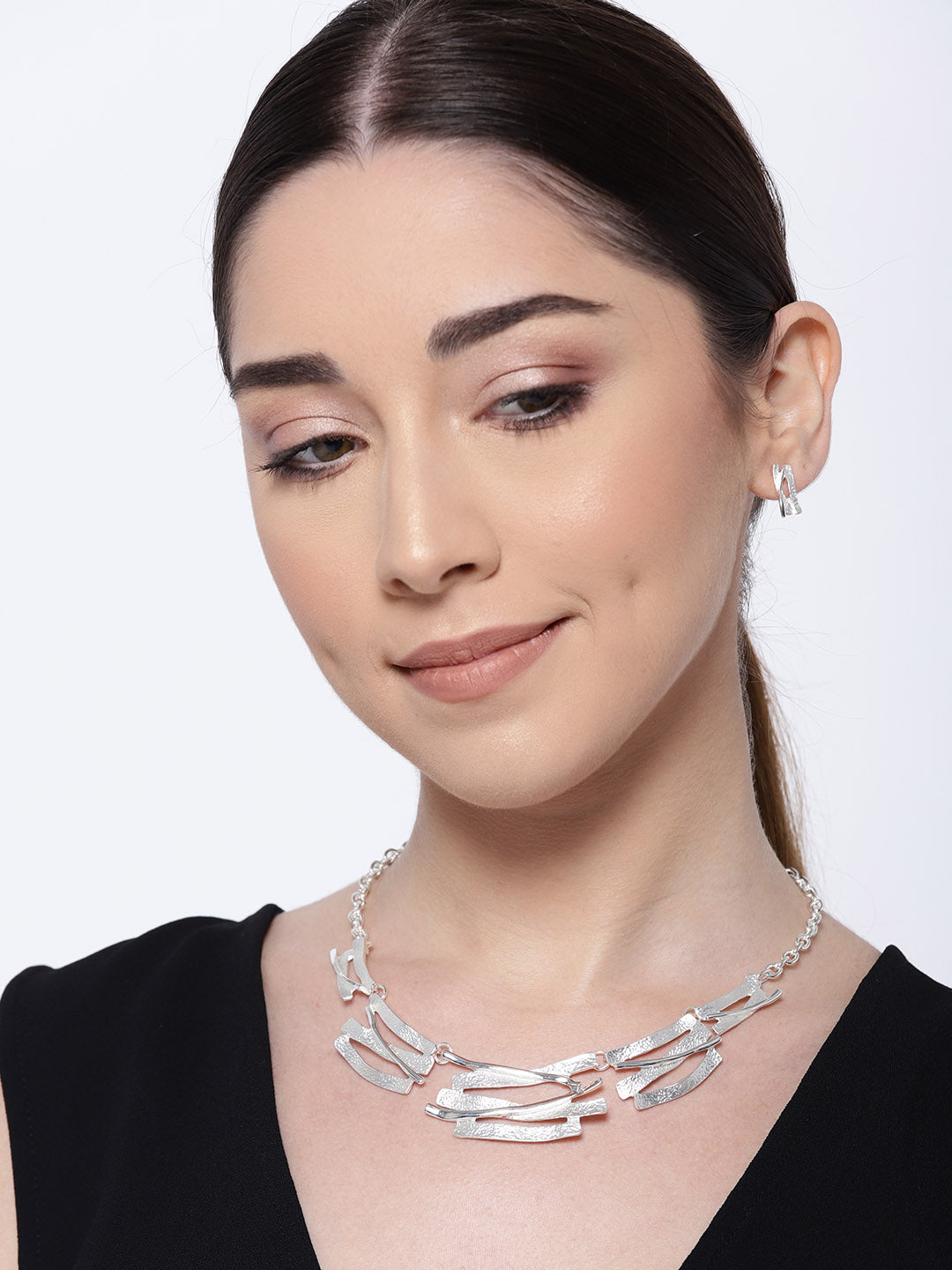 Silver Plated Textured Pendant Set