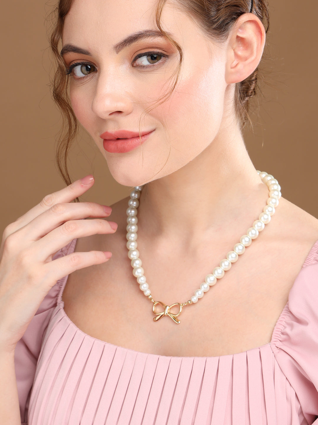 Prita by Priyaasi Pretty Bow Pearl Gold-Plated Necklace