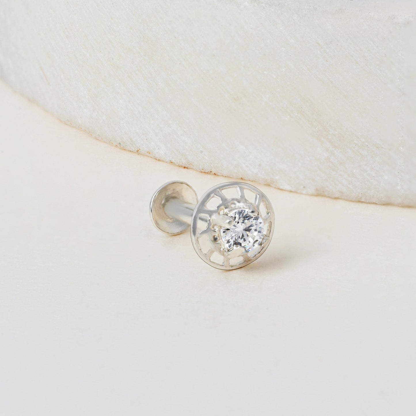 Openwork Bloom Silver Nose Pin