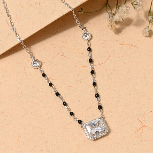 Minimal Square Halo Mangalsutra