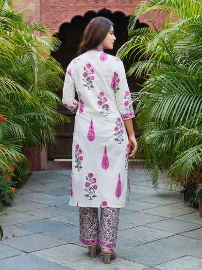 Ivory & Pink Floral Printed Kurta Set with Matching Dupatta