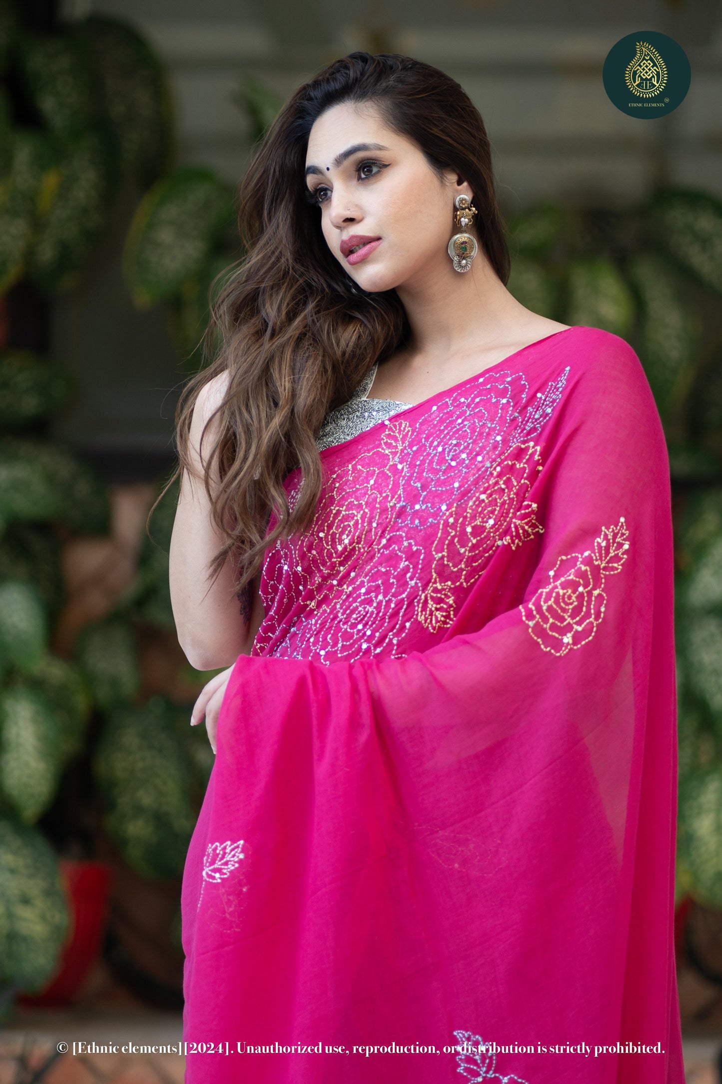 Rose Kantha Embroidered Mul Cotton Saree - Pink