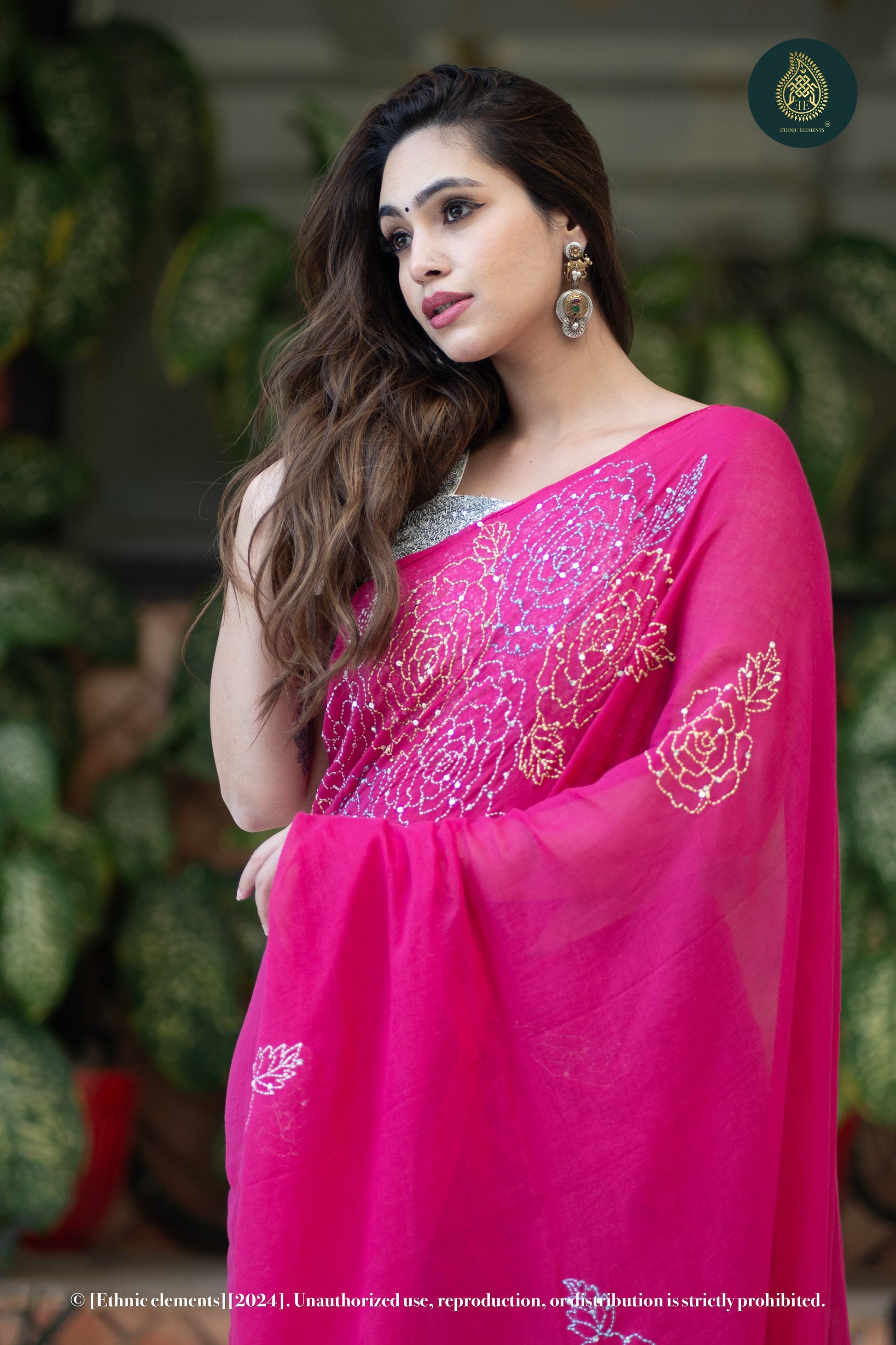 Rose Kantha Embroidered Mul Cotton Saree - Pink