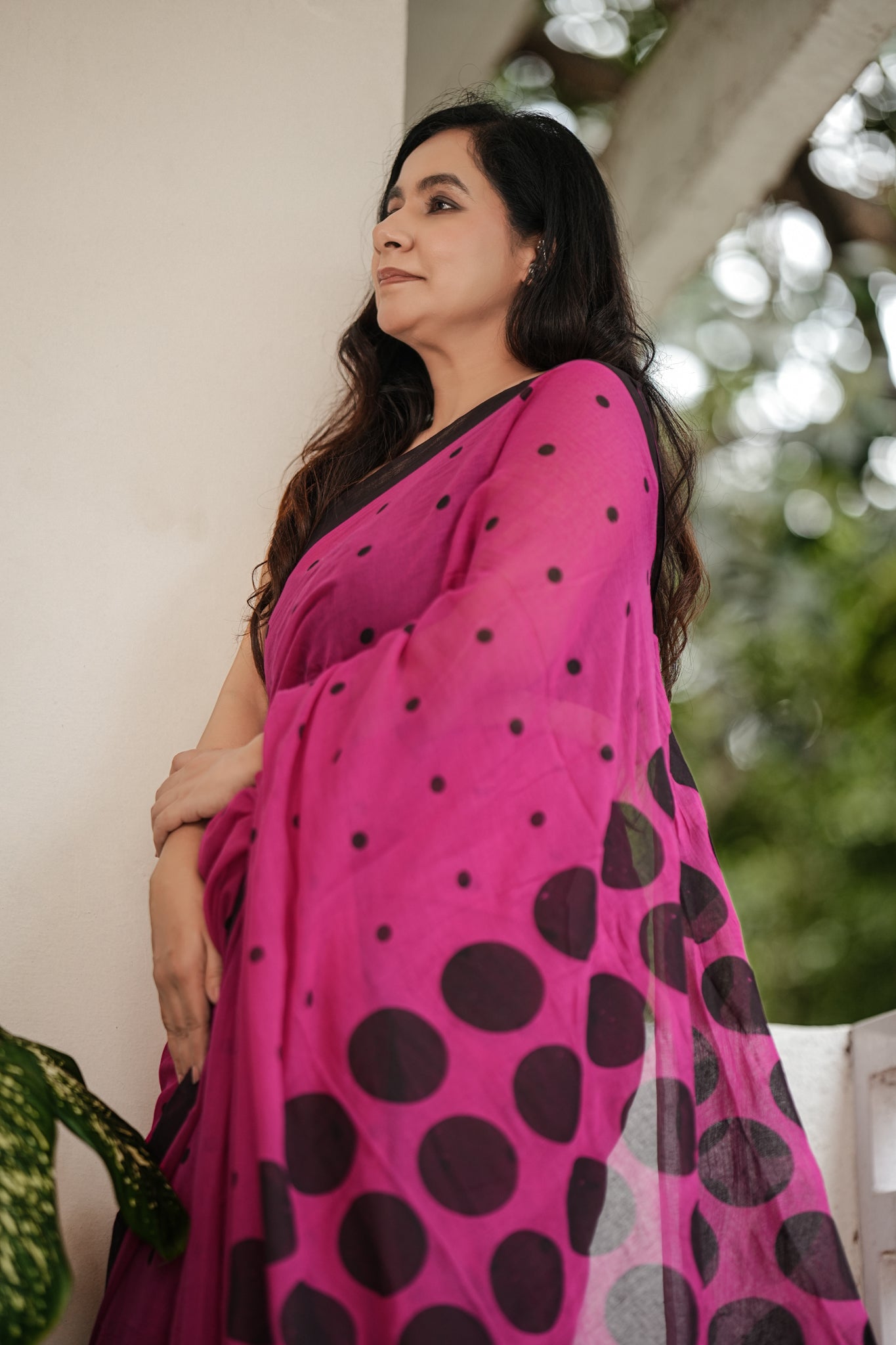 Mul Cotton Saree With Black Polka Twist