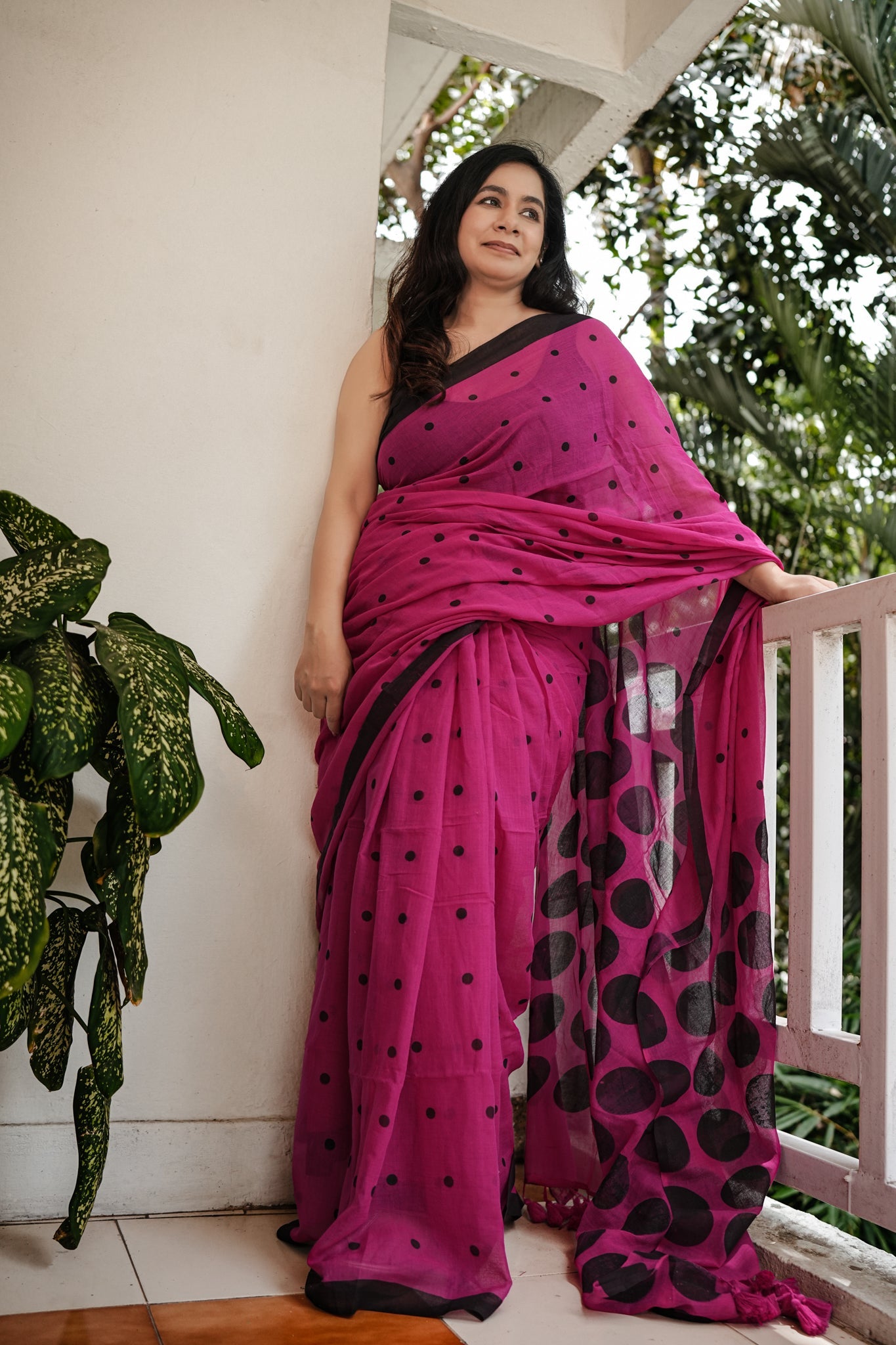 Mul Cotton Saree With Black Polka Twist