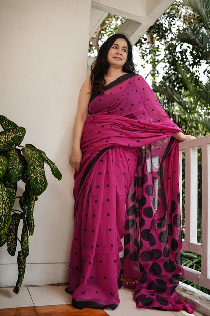 Mul Cotton Saree With Black Polka Twist