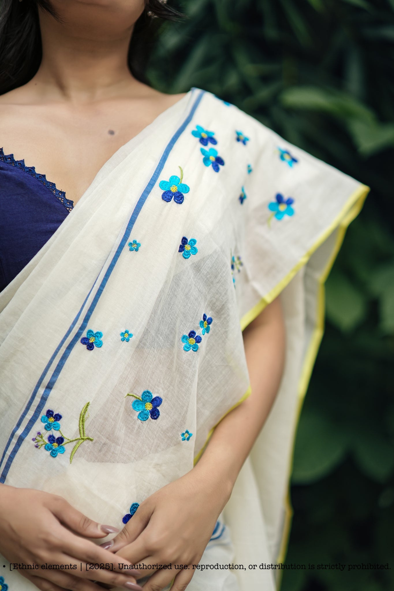 Blooms Mul Cotton Embroidered Saree
