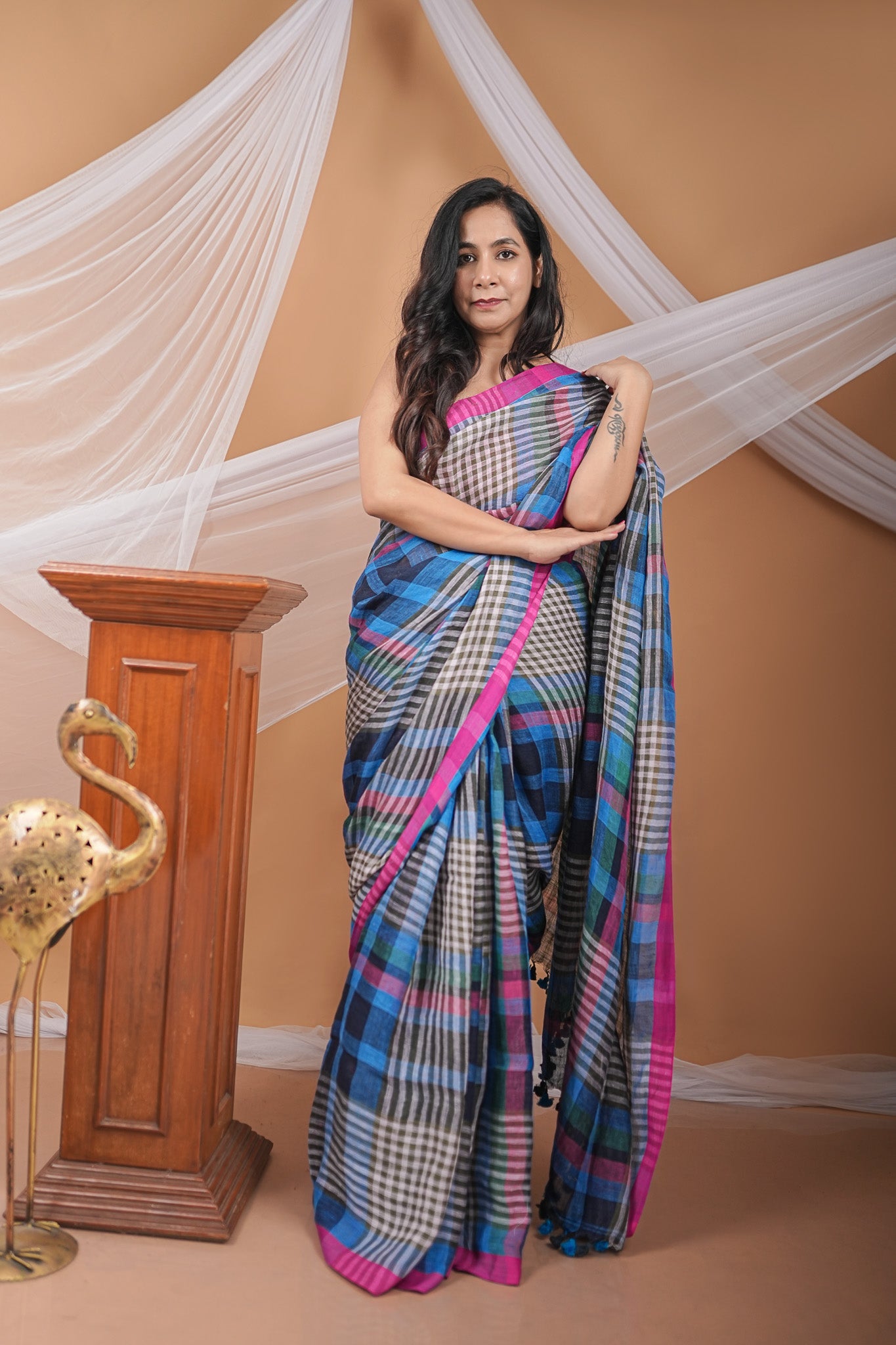 Handwoven Linen Jamdani Saree with Multicolor Checks