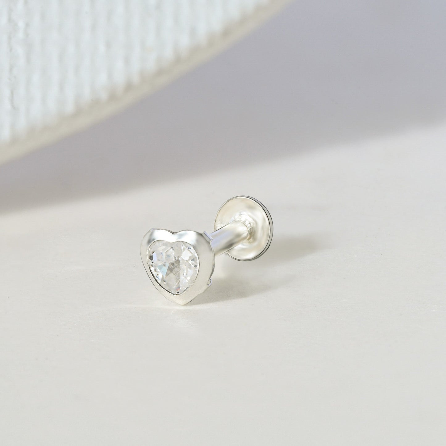 Bezel Heart-Stone Silver Nose Pin